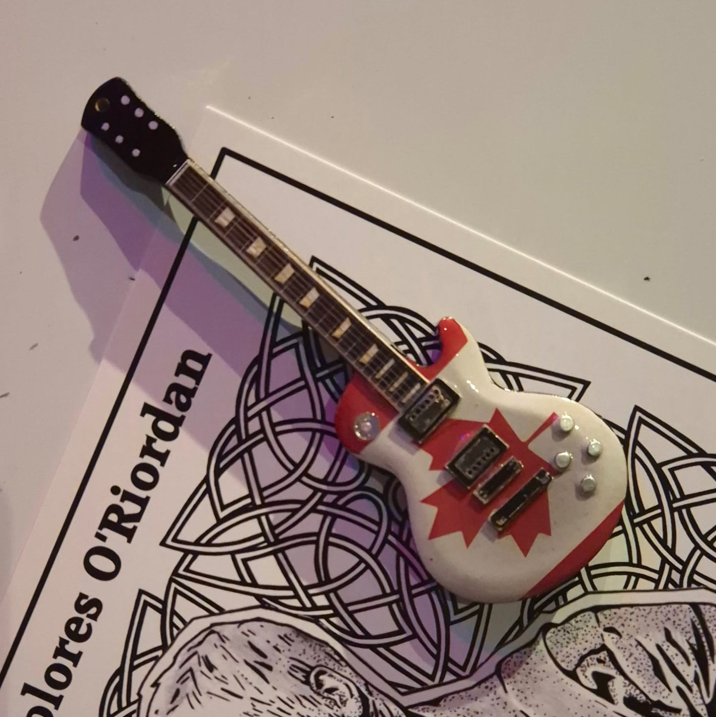 Canada Flag Guitar Magnet